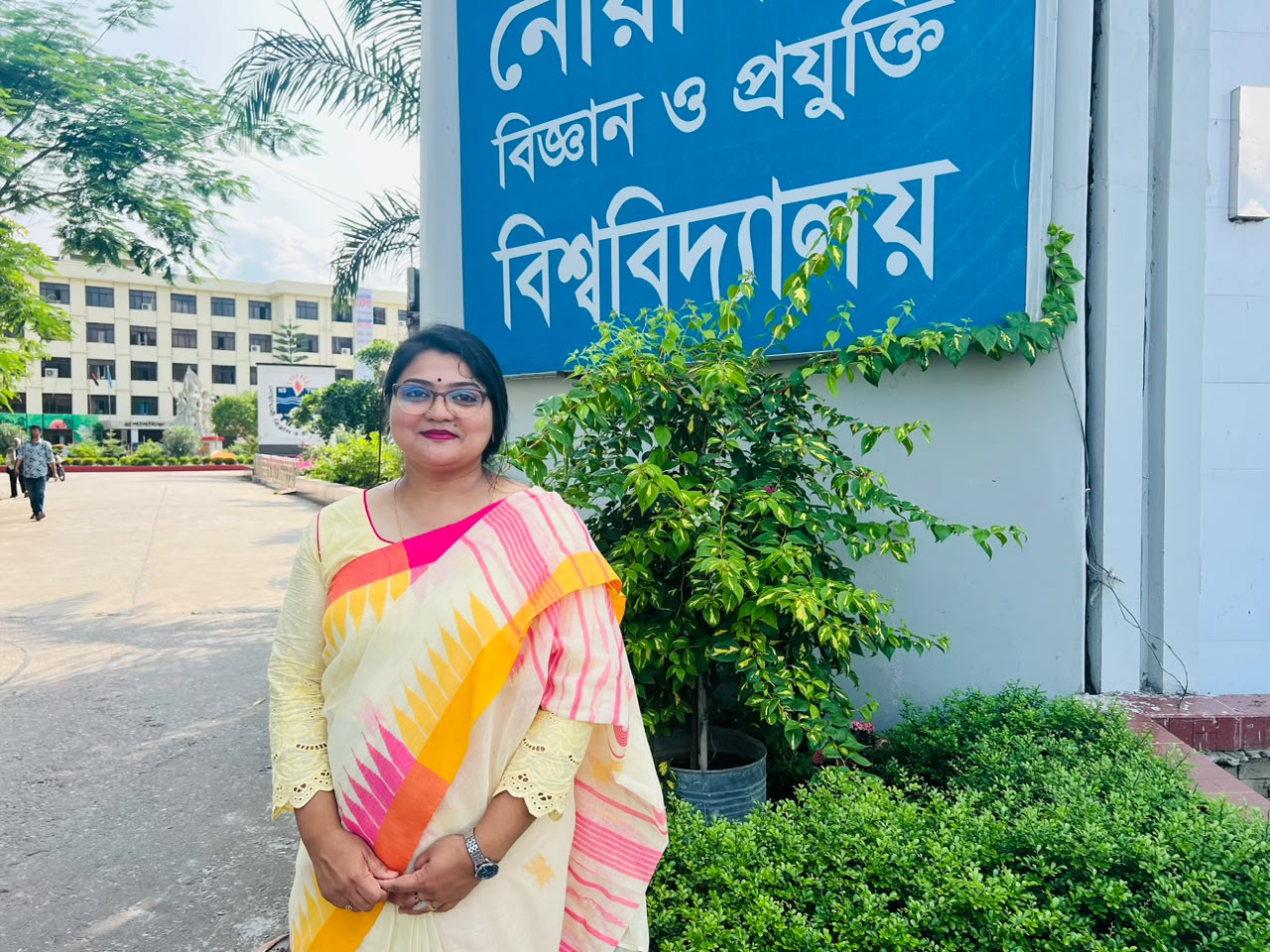 Nilufa ara akhter